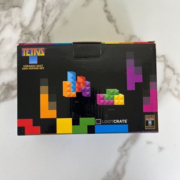 Loot Crate Tetris Ceramic Salt and Pepper Set - Picture 13 of 13